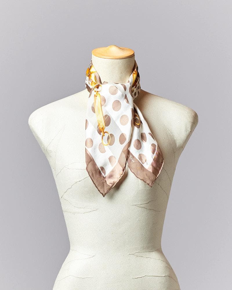 【56cm×56cm】Christian Dior タグ付 シルクスカーフ