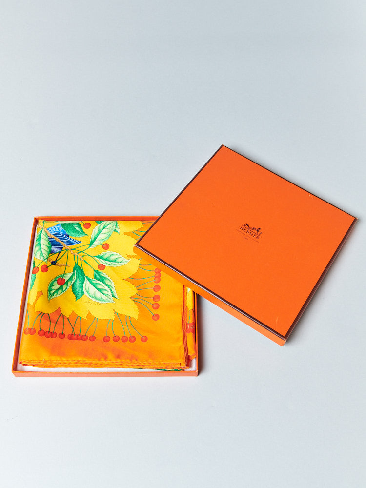 【SIZE:90cm×90cm】Hermes Carre Les Merises 1993 未使用品 シルク