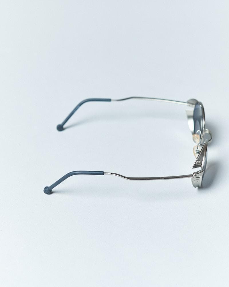 【47-21 145】90s Calvin Klein ヴィンテージサングラス