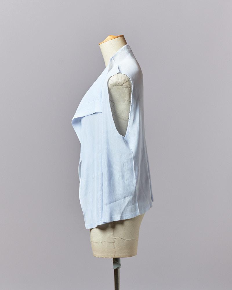 【SIZE:3】PLEATS PLEASE スカイブループリーツベスト