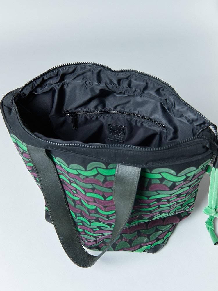 【H30W25マチ&ジッパー付】PLEATS PLEASE トートバッグ