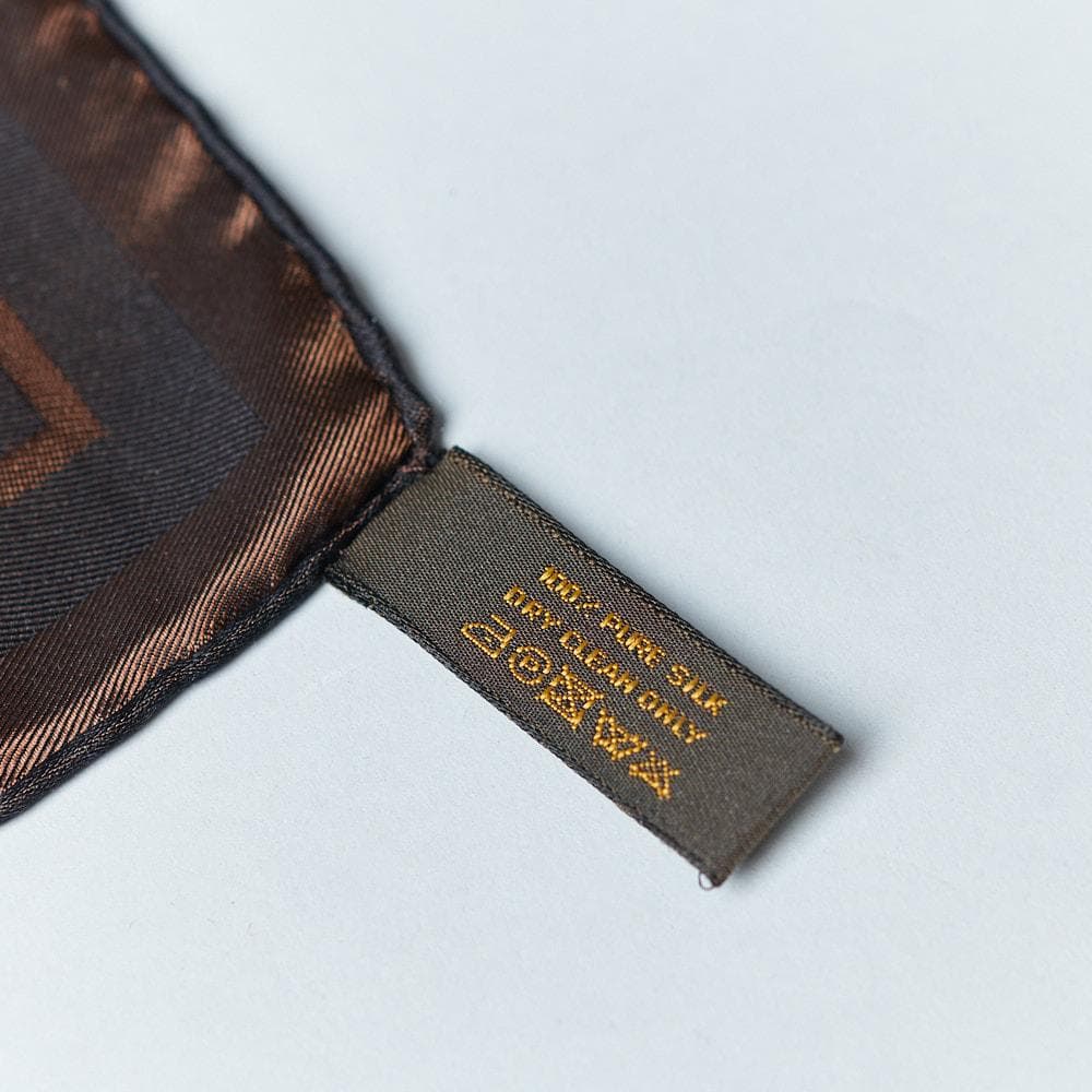 【70cm×70cm】LOUIS VUITTON シルクスカーフ