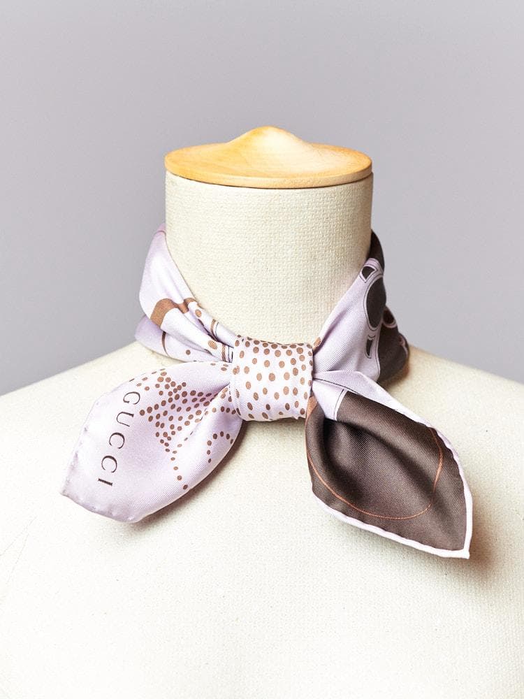 【48cm×48cm】トムフォード期 2001年 GUCCI シルクスカーフ