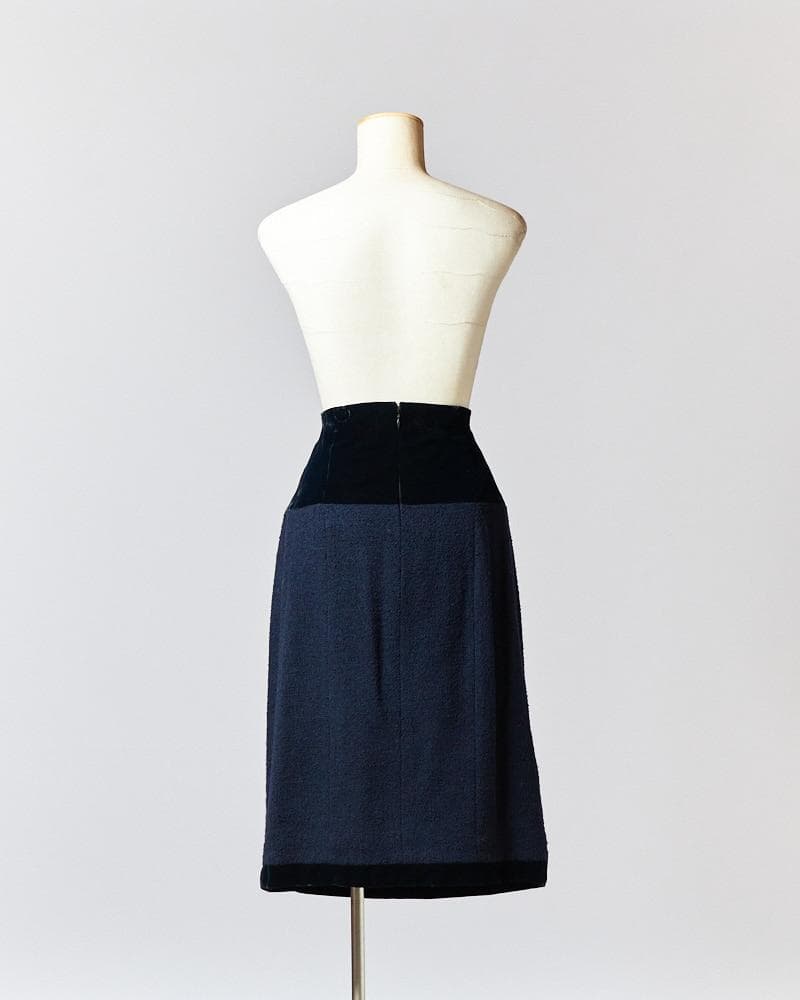 【SIZE:M】CHANEL ベルベットスカート