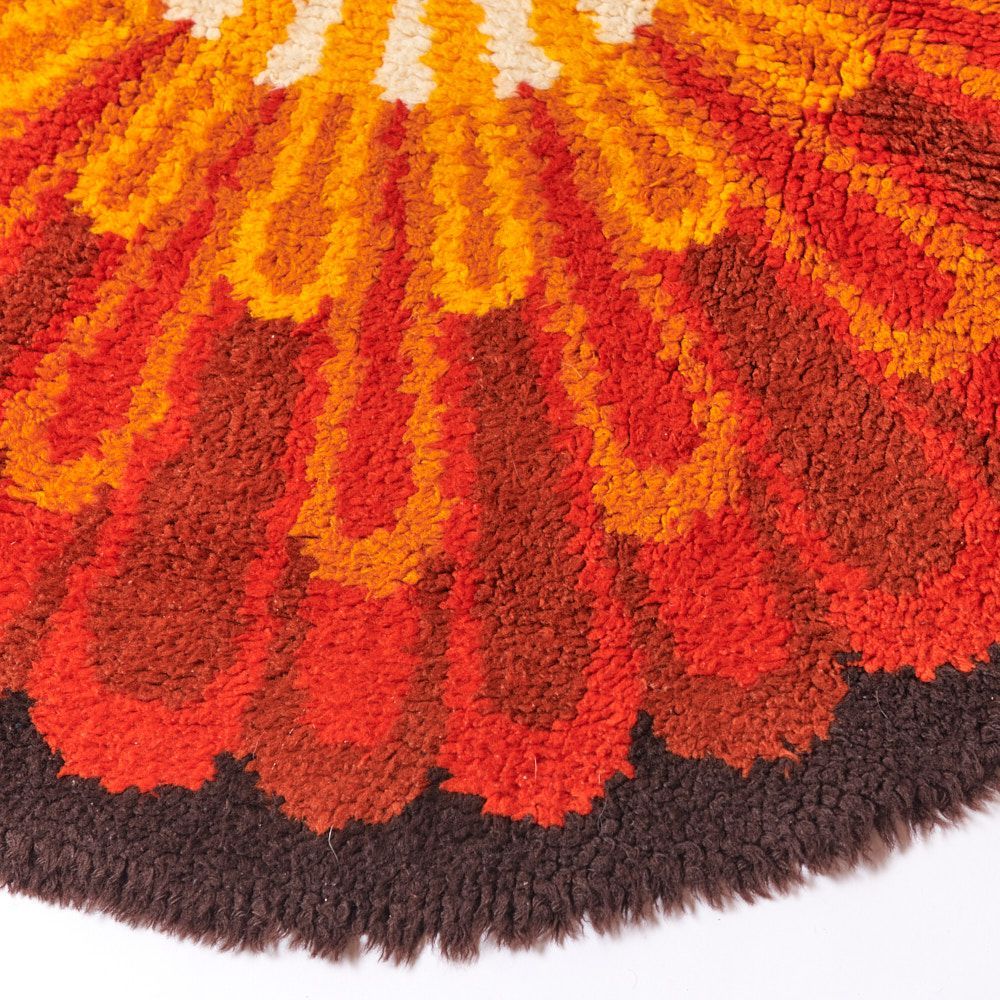 1960's-70's Readicut 'Tenerife' Round Rug　ミッドセンチュリー スペースエイジ　ヴィンテージ ラウンドラグ